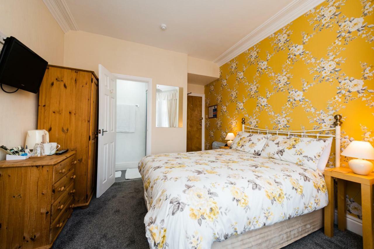 Kenways Bed & Breakfast 3*