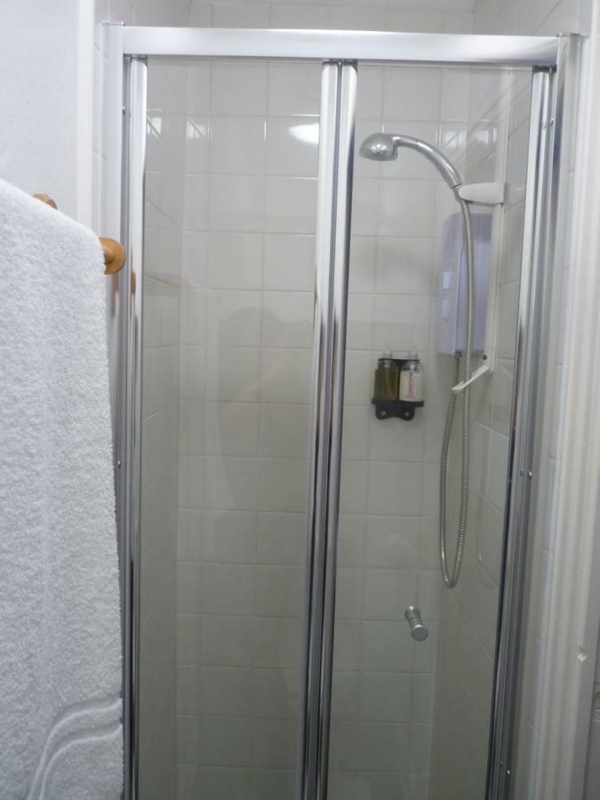 Bed & Breakfast Kenways Scarborough